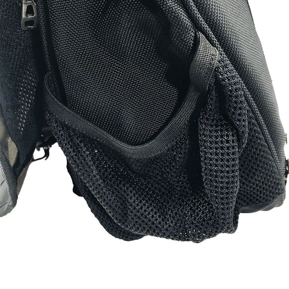 REI Backpack Daypack Laptop Black 15" Travel Computer Hiking School Book Camping - Picture 13 of 16